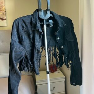 SHEIN Black Frayed Edge Apparel